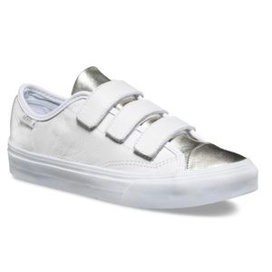 adidas gazelle silver green womens adidas Jabbar Hi x Mark Gonzales 12 main image 0